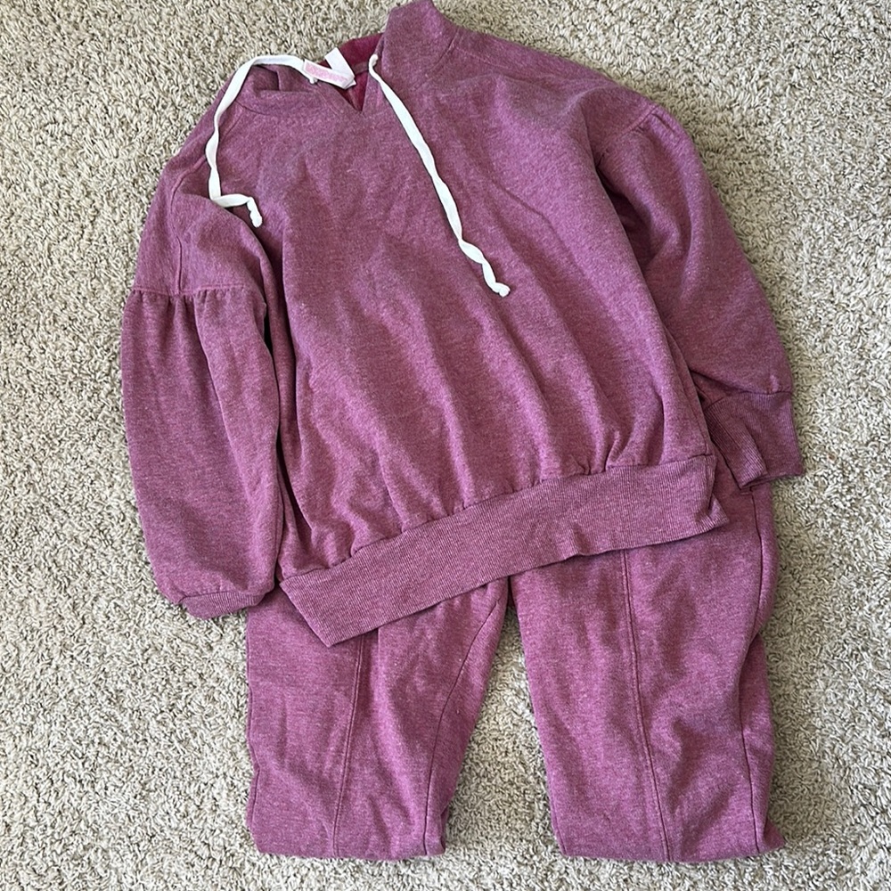 Kids Purple Sweatshirt and Pants Set